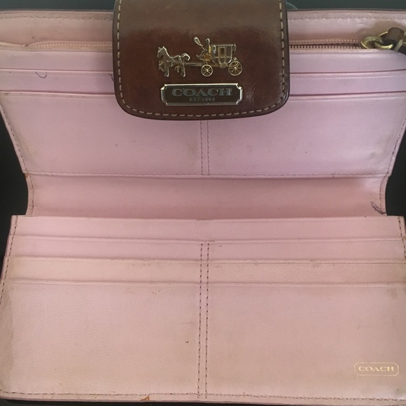 Vintage Coach Block C Leather Wallet - Picture 6 of 8